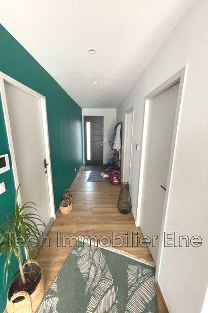 Maison - 110 m² - 4 pièces