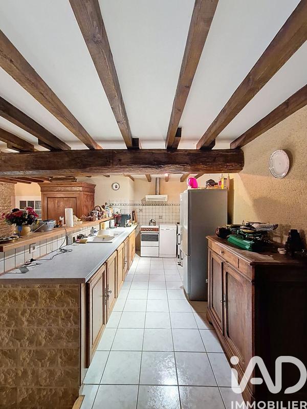 Maison - 215 m² - 7 pièces