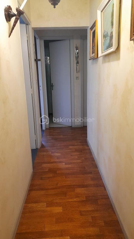 Maison traditionnelle - 90 m² - 3 pièces