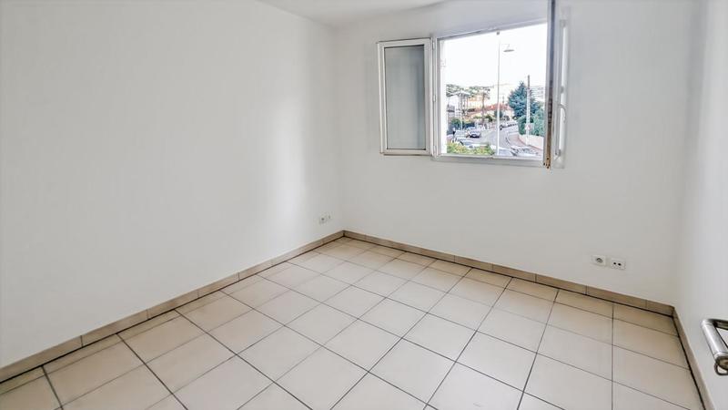 Appartement - 63 m² - 4 pièces