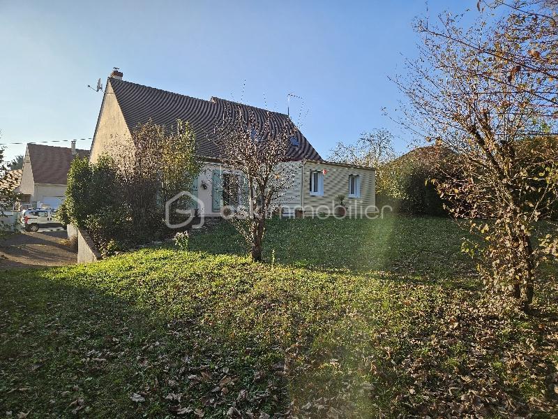 Maison - 148 m² - 8 pièces