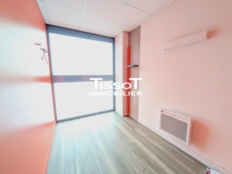 Local commercial - 112 m²