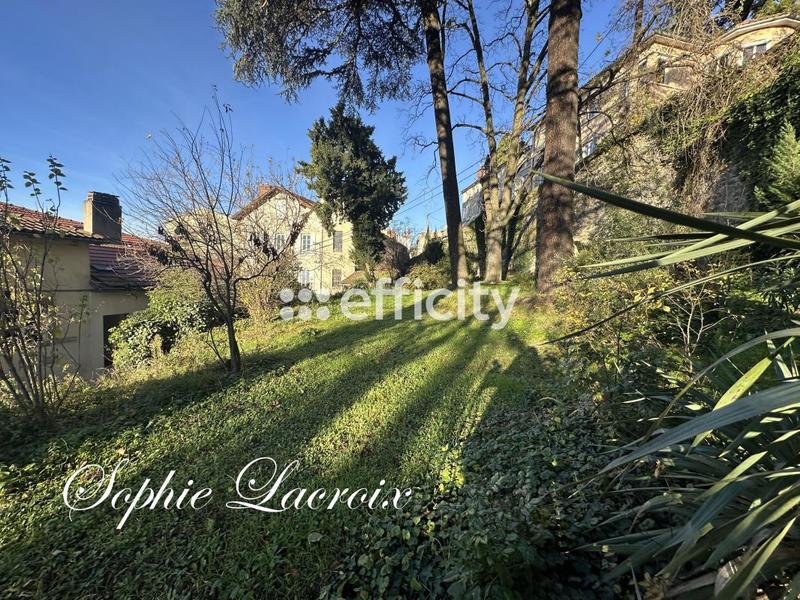 Appartement - 124 m² - 4 pièces