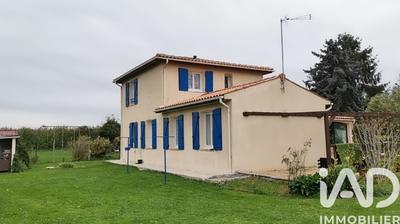 Maison - 137 m² - 7 pièces