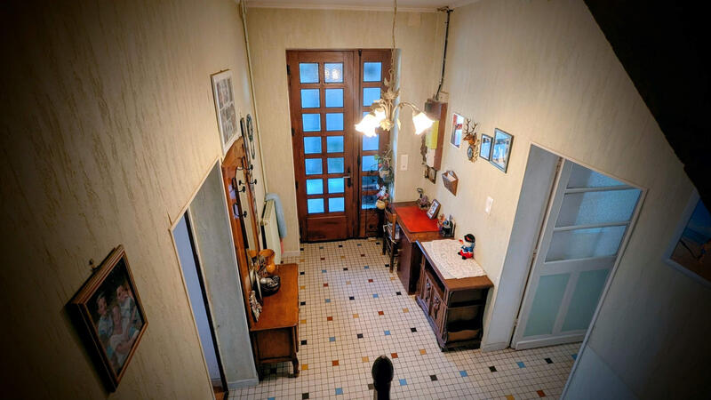 Maison - 169 m² - 7 pièces