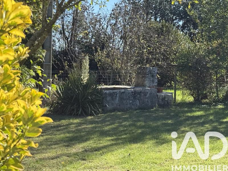 Maison - 250 m² - 8 pièces