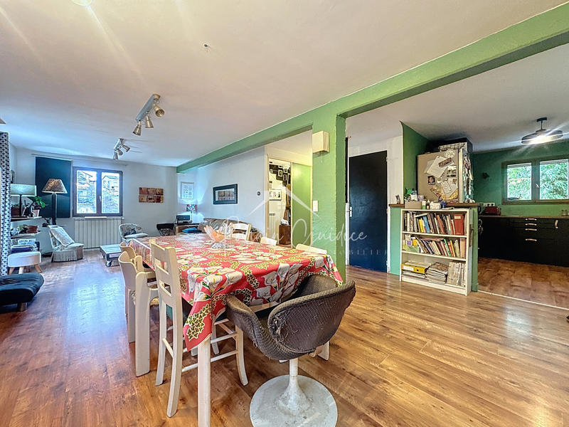 Maison - 150 m² - 7 pièces