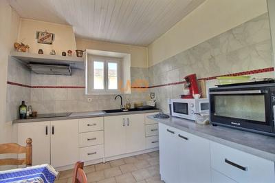 Propriété - 78 m² - 5 pièces