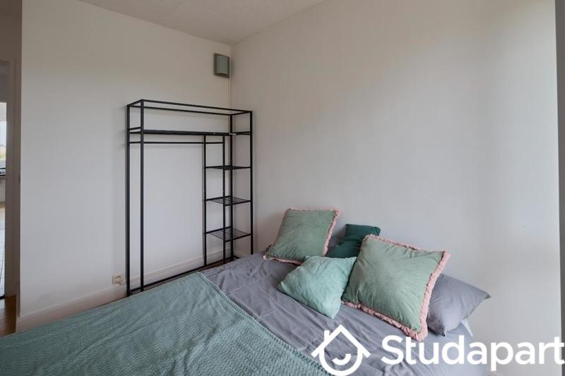 Chambre - 71 m² - 1 pièce