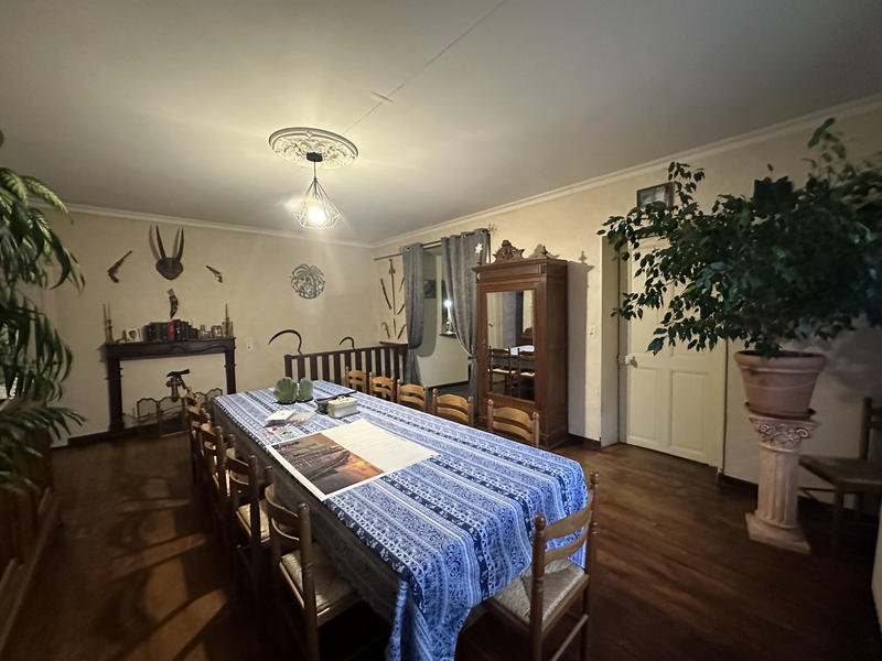 Mas - 218 m² - 7 pièces