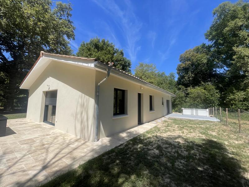 Maison - 96 m² - 4 pièces