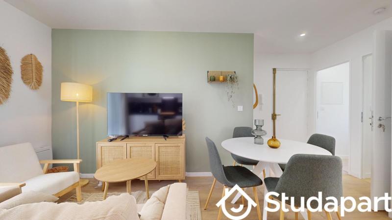 Chambre - 12 m² - 1 pièce