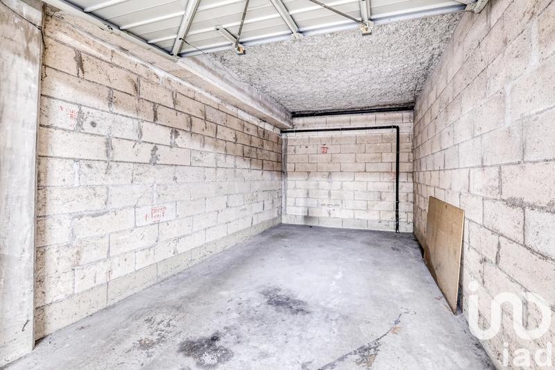 Appartement - 99 m² - 5 pièces