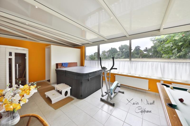 Maison - 224 m² - 8 pièces