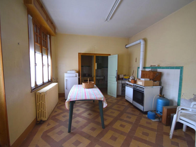 Maison - 180 m² - 6 pièces