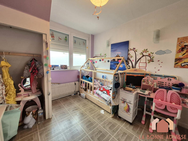 Maison - 84 m² - 5 pièces