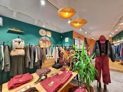 Fonds de commerce - 97 m²