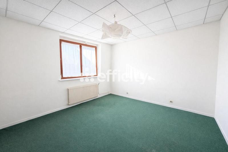 Maison - 135 m² - 5 pièces