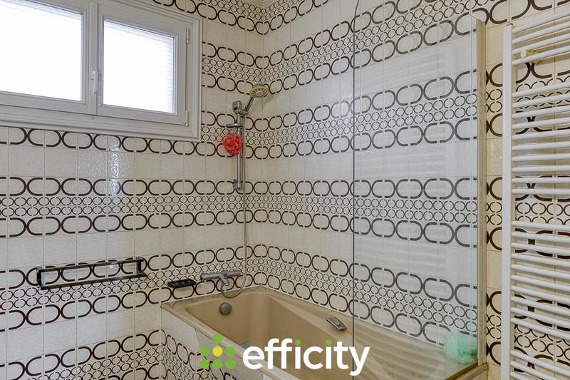 Maison - 132 m² - 4 pièces