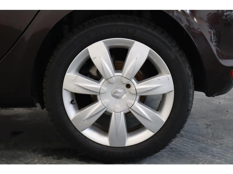 Renault Clio III dCi 90 eco2 Sl XV de France