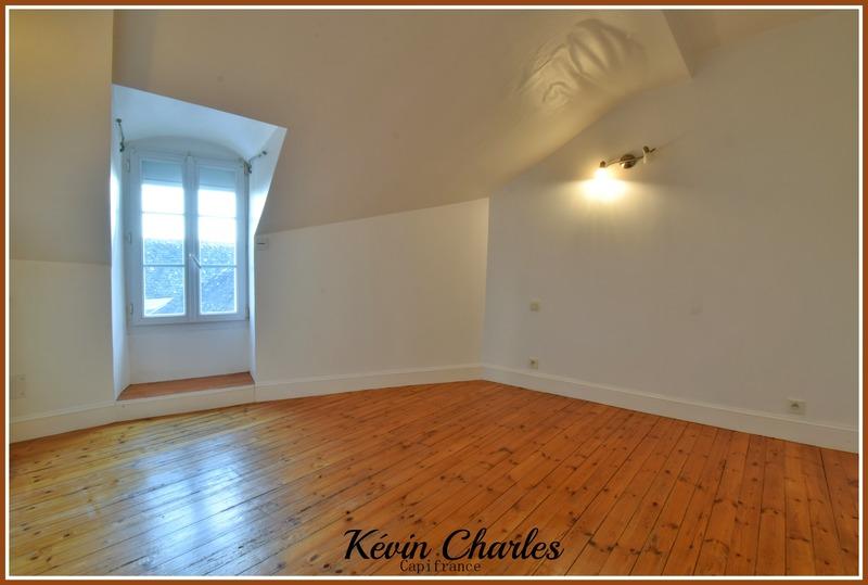 Maison - 167 m² - 7 pièces