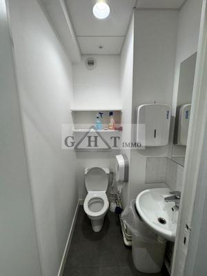 Local commercial - 220 m²