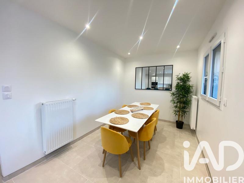 Maison - 105 m² - 5 pièces