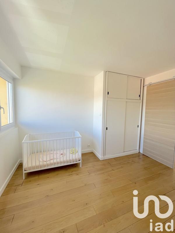 Appartement - 97 m² - 4 pièces
