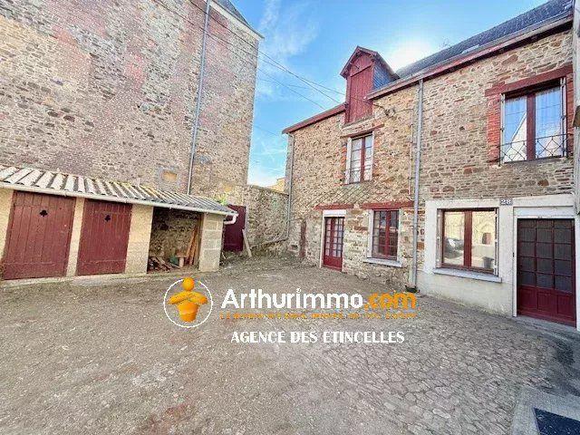 Maison - 116 m² - 11 pièces