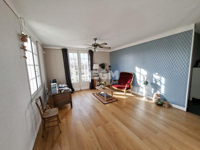 Maison de village - 84 m² - 5 pièces