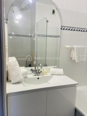 Studio - 30 m² - 1 pièce