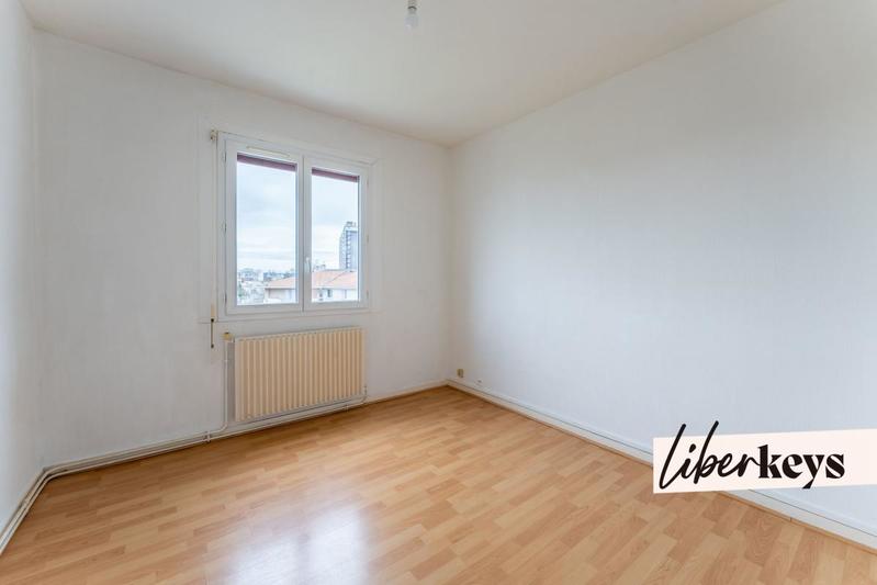Appartement - 88 m² - 5 pièces