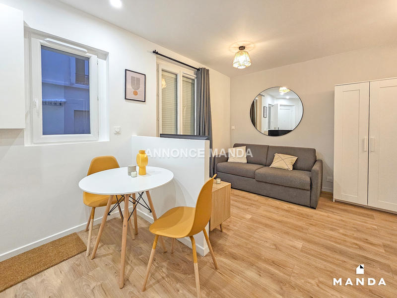 Studio - 18 m² - 1 pièce