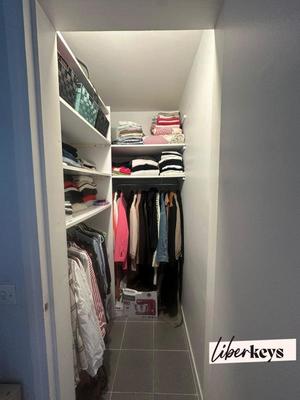 Studio - 30 m² - 1 pièce