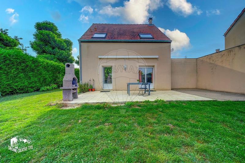 Maison - 85 m² - 5 pièces