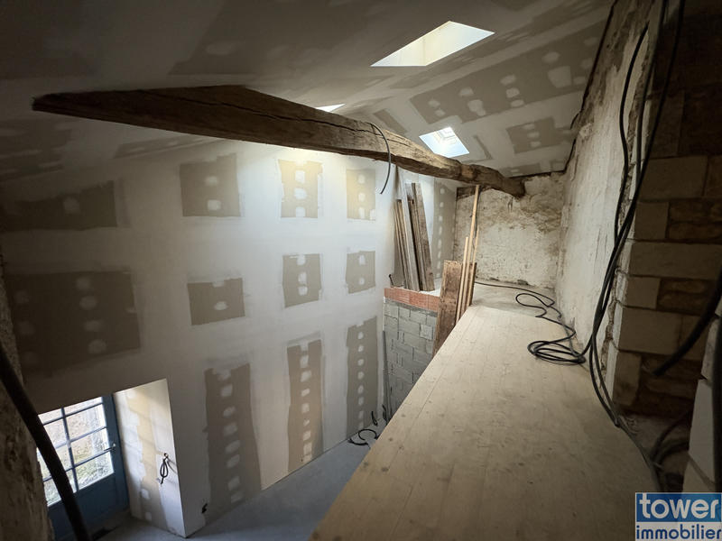 Maison de village - 307 m² - 7 pièces