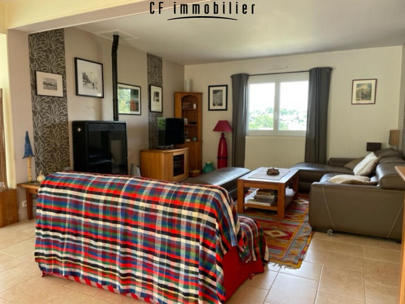 Maison - 143 m² - 5 pièces