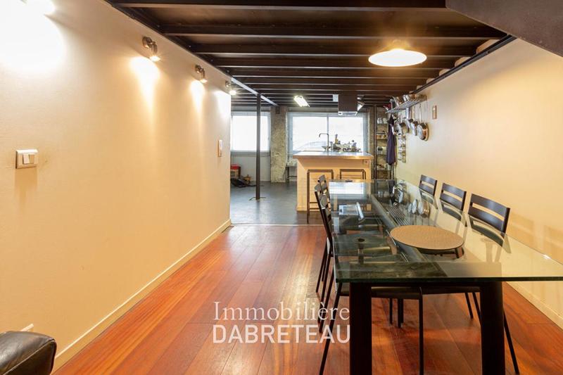 Appartement - 94 m² - 4 pièces