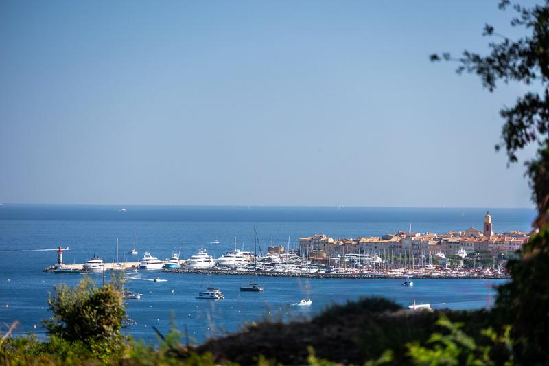 Villa - 260 m² - 9 pièces