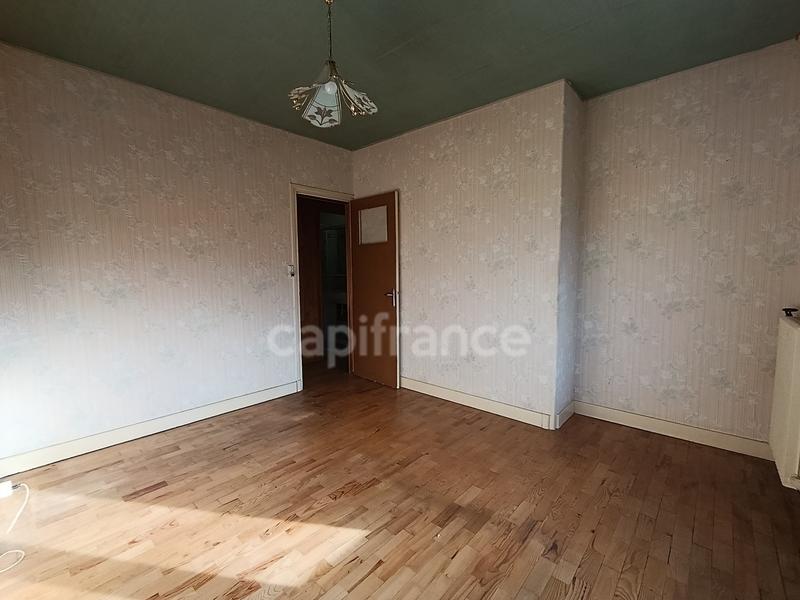 Maison de ville - 76 m² - 5 pièces