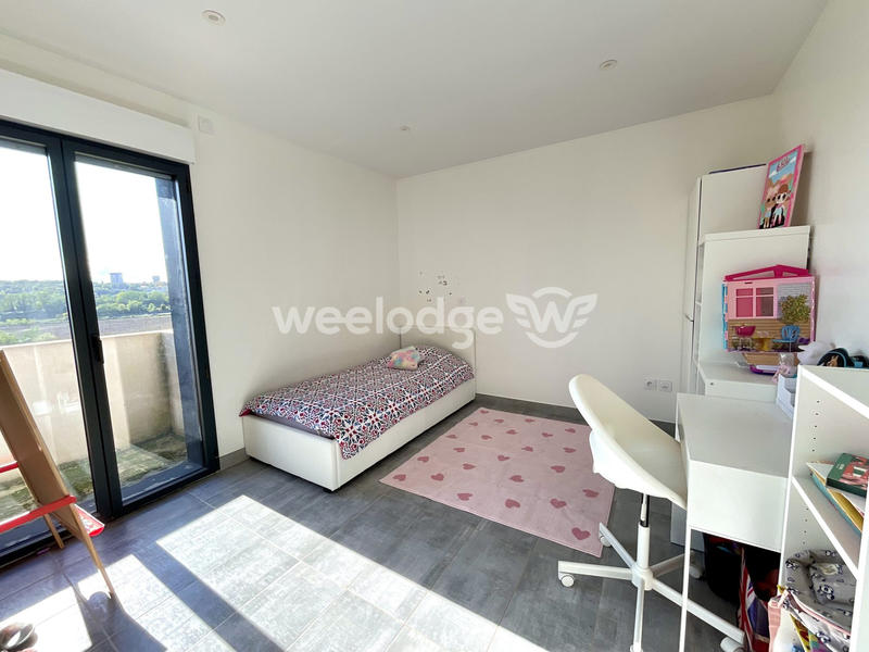 Villa - 260 m² - 9 pièces