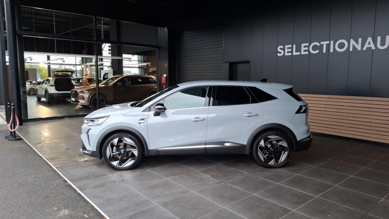 Renault Symbioz iconic E-Tech full hybrid 145