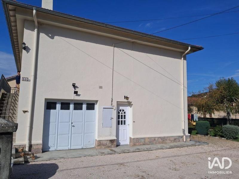 Maison - 207 m² - 6 pièces