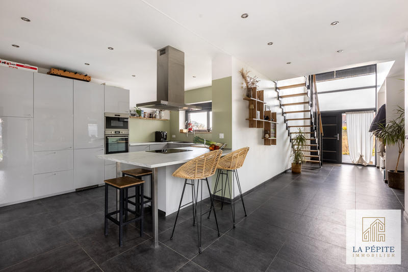 Maison - 117 m² - 4 pièces