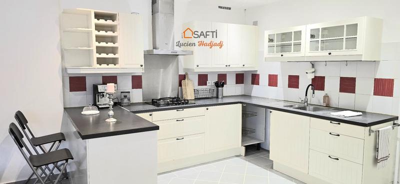 Maison - 114 m² - 5 pièces