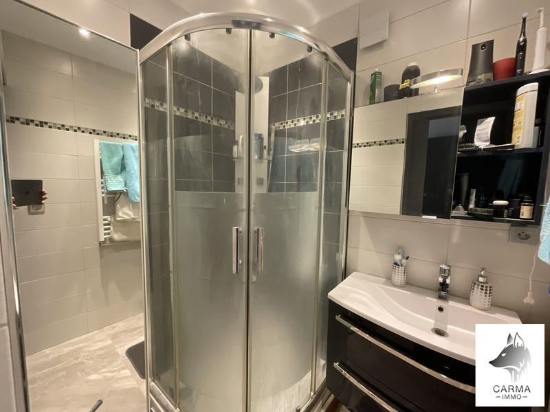 Appartement - 103 m² - 5 pièces