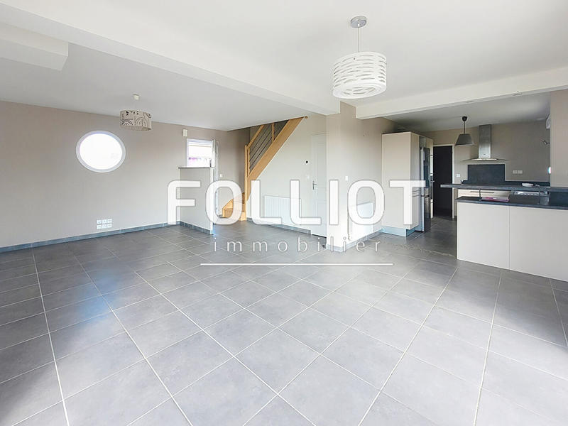 Maison - 100 m² - 5 pièces