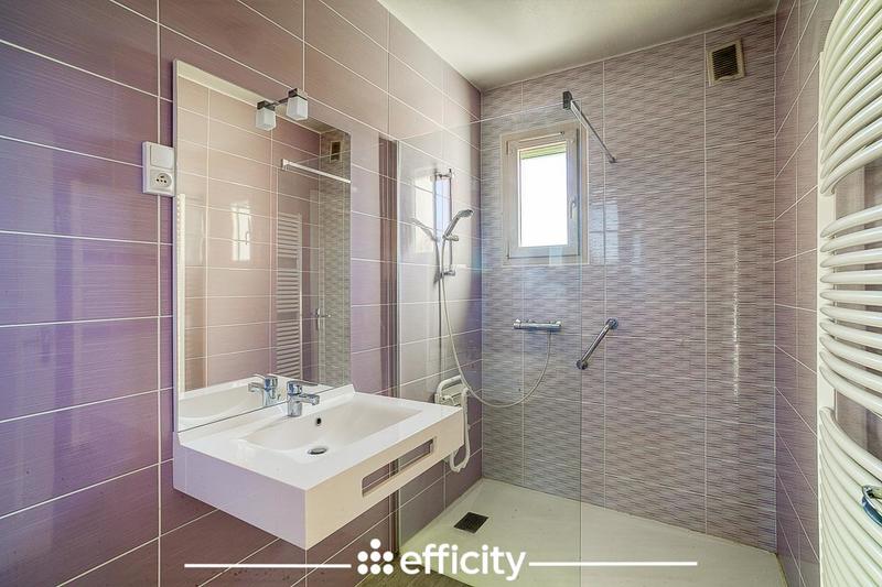 Pavillon - 103 m² - 5 pièces