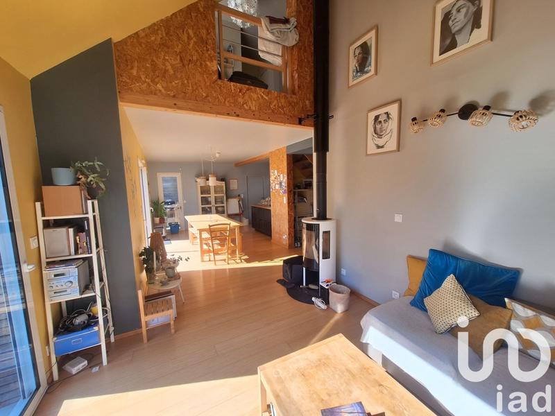 Maison - 98 m² - 4 pièces