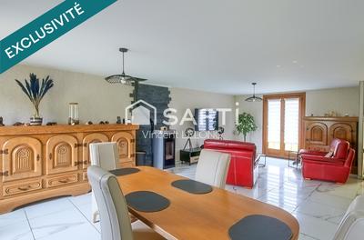 Maison - 98 m² - 5 pièces